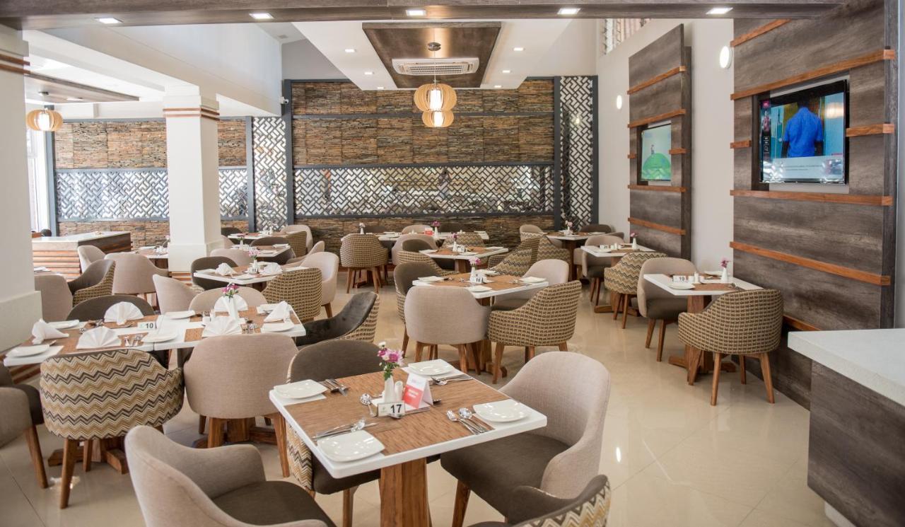 Holiday Inn - Mutare By Ihg Ngoại thất bức ảnh