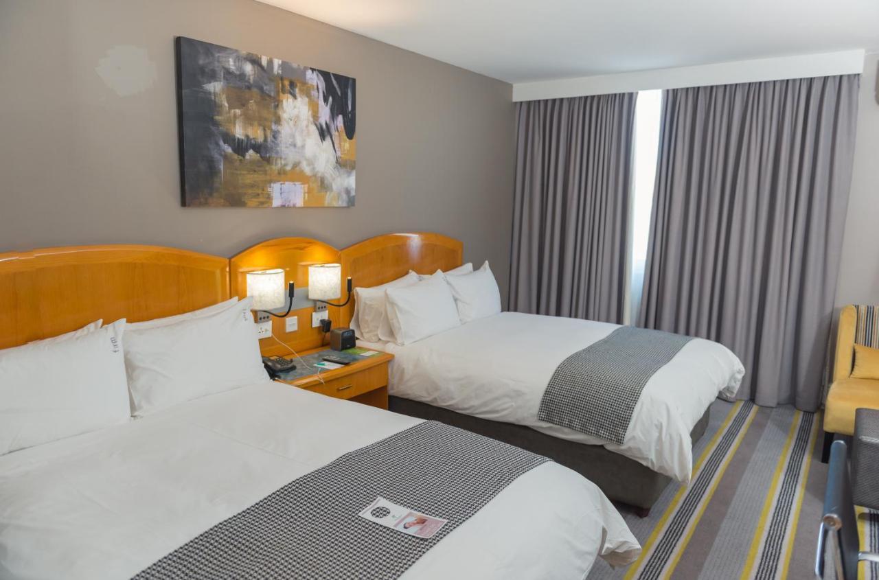 Holiday Inn - Mutare By Ihg Ngoại thất bức ảnh