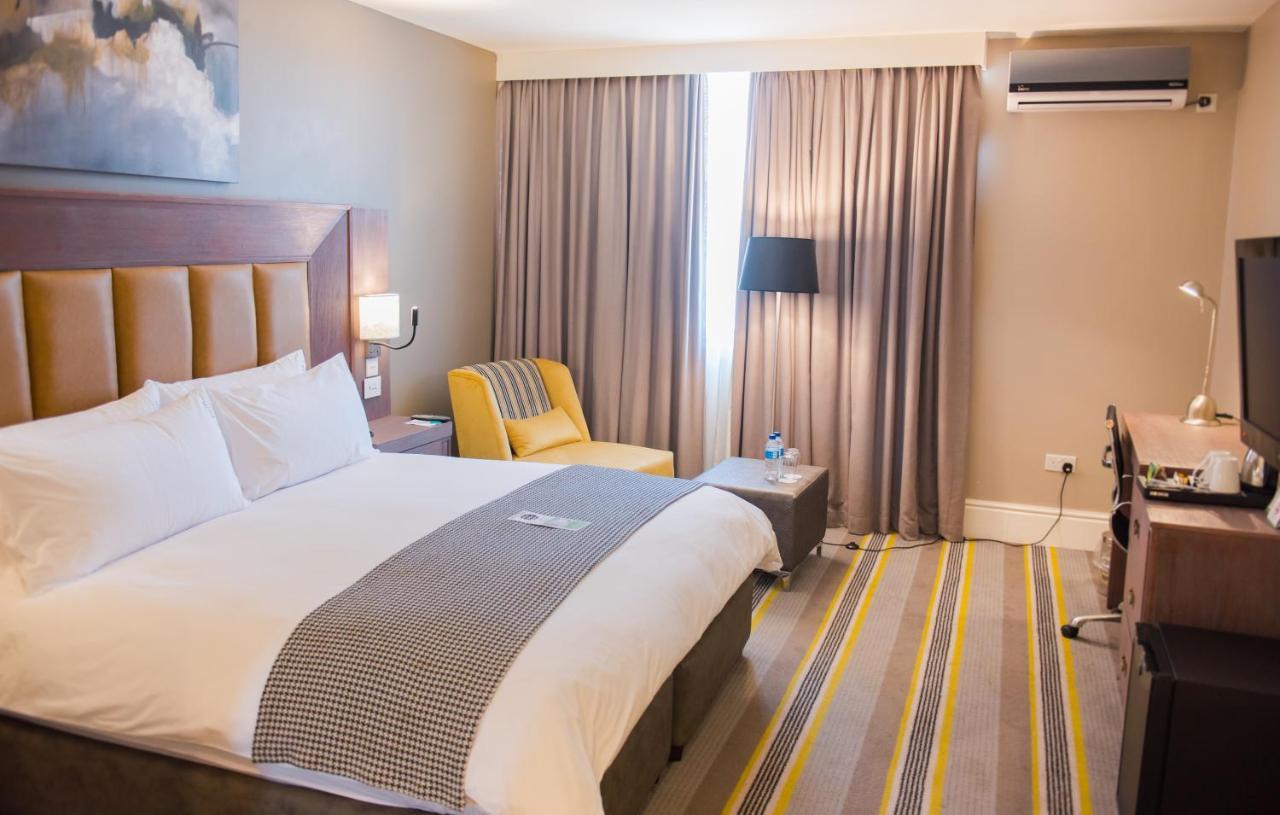 Holiday Inn - Mutare By Ihg Ngoại thất bức ảnh