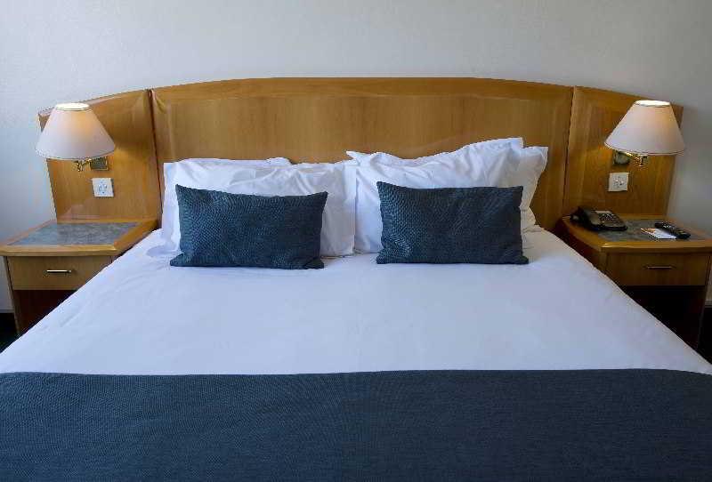 Holiday Inn - Mutare By Ihg Ngoại thất bức ảnh
